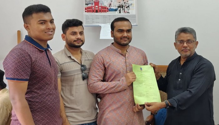 ভবঘুরে লোকদের উচ্ছেদ করে নিরাপদ ক্যাম্পাস উপহার দিতে চাই: ডাকসু ভিপি প্রার্থী জাহিদ ভবঘুরে লোকদের উচ্ছেদ করে নিরাপদ ক্যাম্পাস উপহার দিতে চাই: ডাকসু ভিপি প্রার্থী জাহিদ